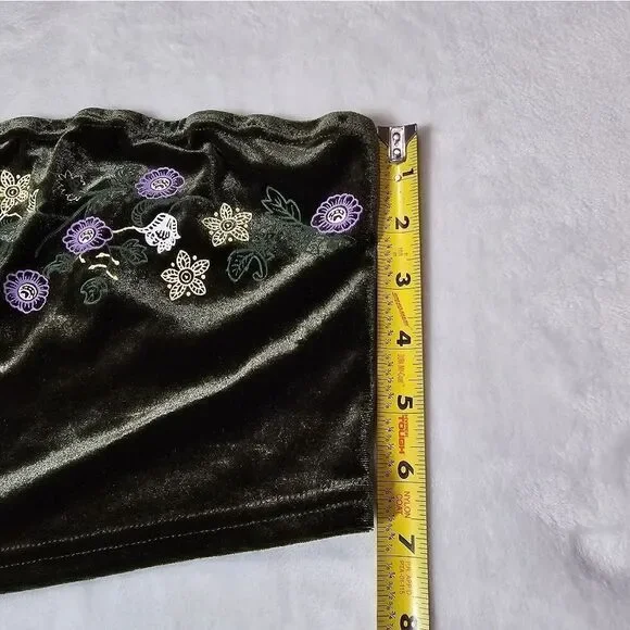 🔥Cropped top, with embroidery,  size Medium - Picture 5 of 11